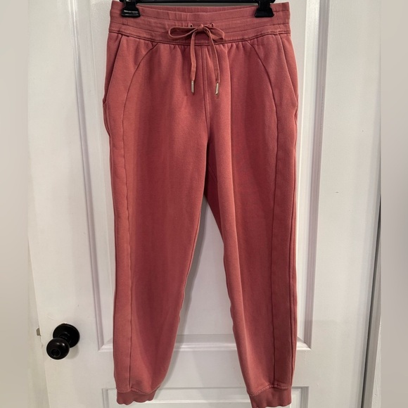Lululemon Scuba High-Rise Jogger *Fleece 28" Brier Rose Pink - Picture 1 of 13